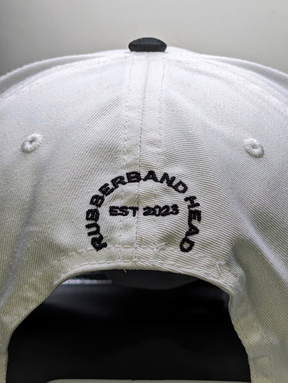 SNAPBACK DOS BANDZ BLANCO/NEGRO